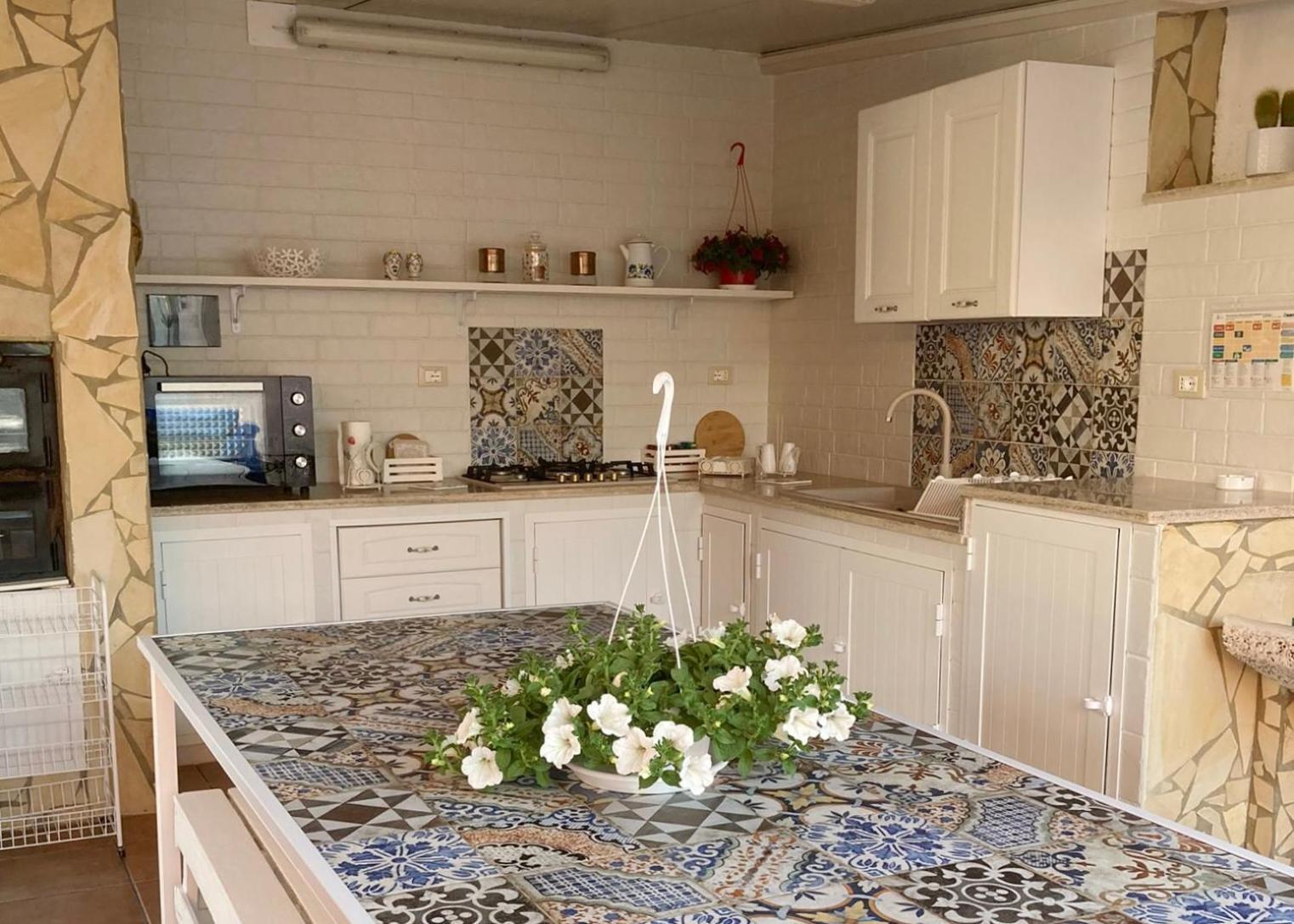 Red House Near The Sandy Beach, Parking & Wi-fi * Avola